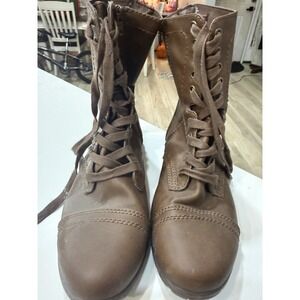 Women's Brown Boots 8 1/2
